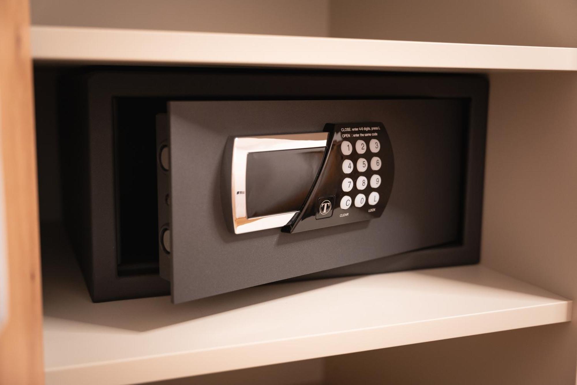 Self Service Hotel Schnalser Hof Натурно Екстериор снимка